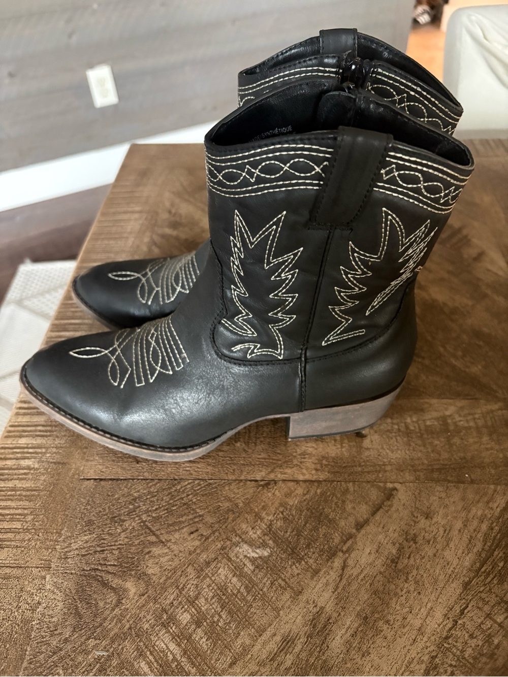 Coconuts By Matisse Pistol Cowboy Bootie